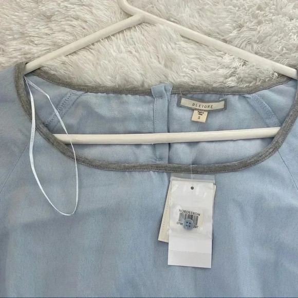 Pleione Anthropologie back button up tunic - Picture 5 of 6